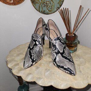 Gianni Bini size 7.5, animal print shoes